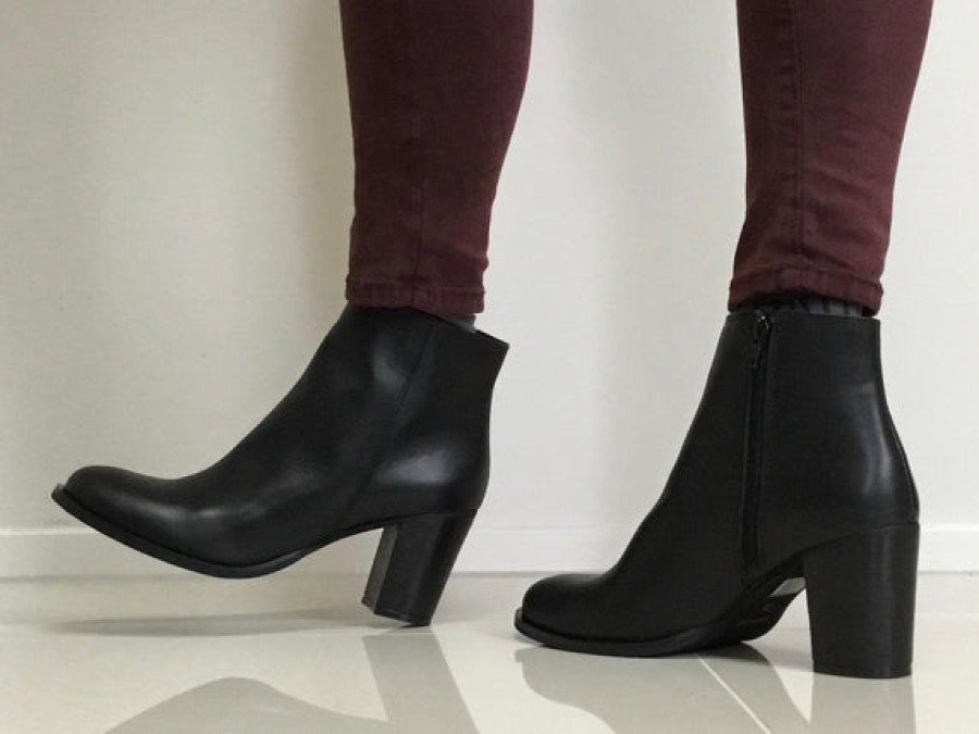 Boots Tango's Shoes | Kentia Michela Black