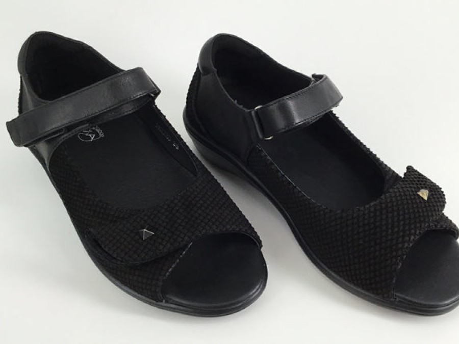 Sandals Tango's Shoes | Via Nova Lite Drizzo Black Scale