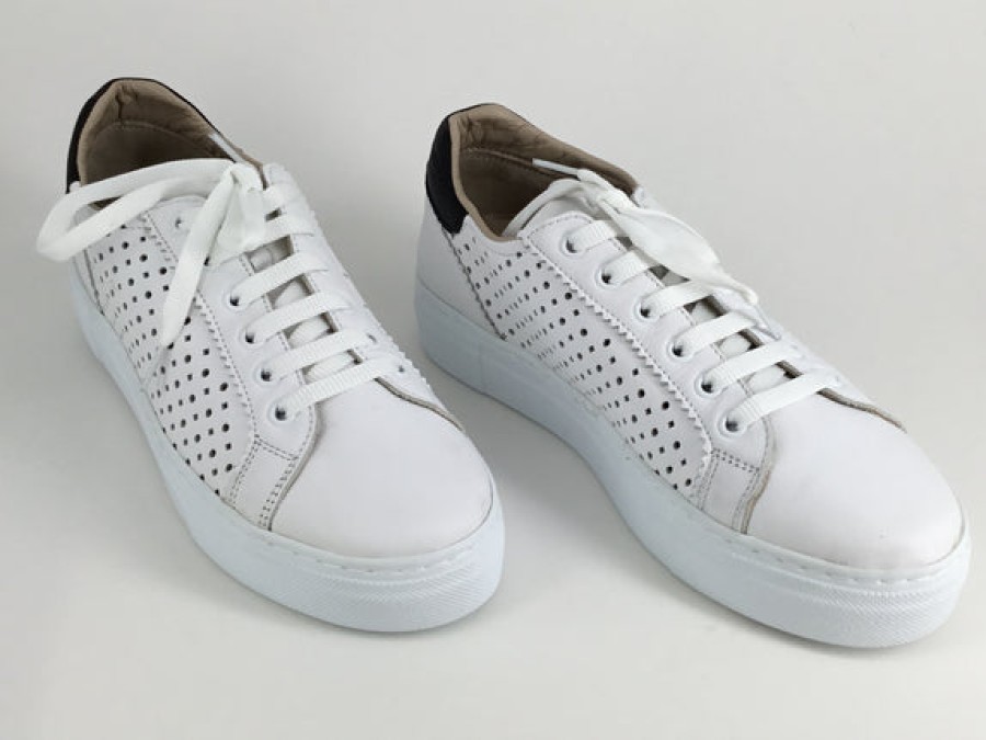 Sneakers Tango's Shoes | Wave Bjorn White/Black?