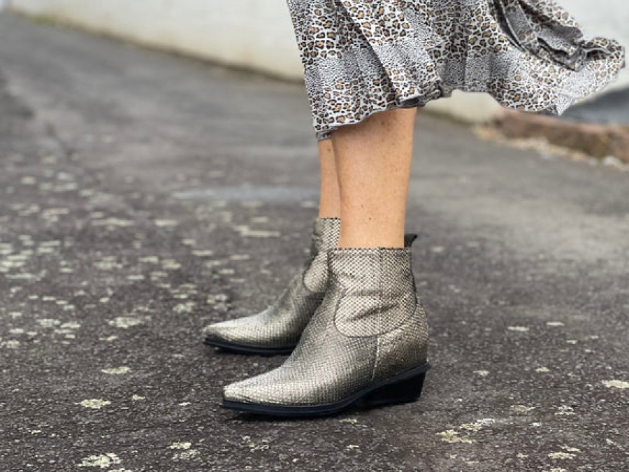 Ankle Boots Tango's Shoes | Laura Bellariva Belen Champange