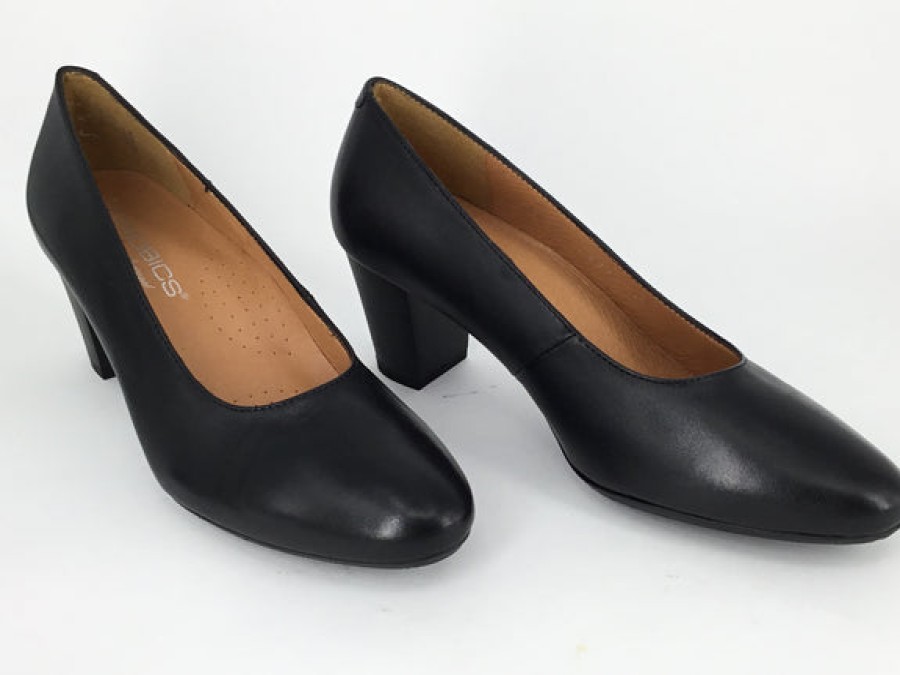 Courts Tango's Shoes | Aerobics Hostess Black