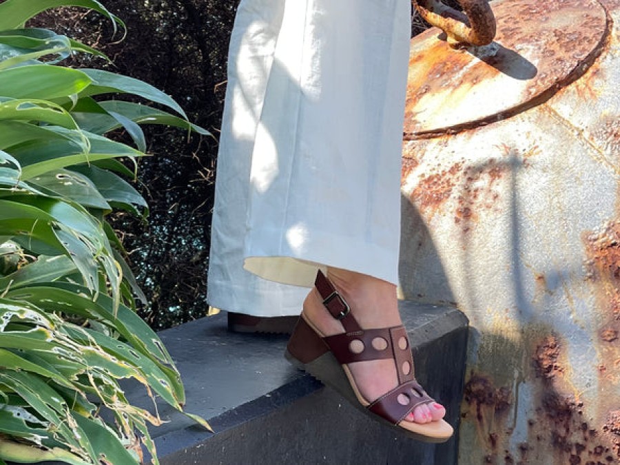 Summer Tango's Shoes | Spk Vanda Brown