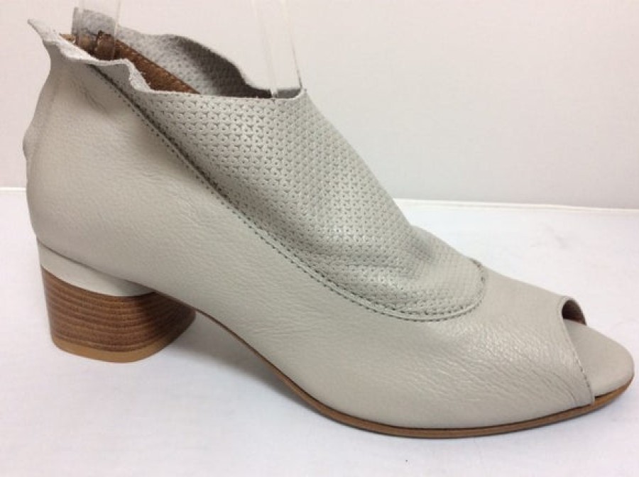 Summer Clearance Tango's Shoes | Lilimill Thebe. Grey