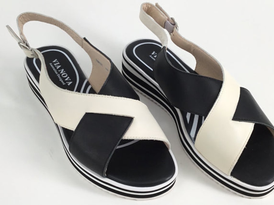 Sandals Tango's Shoes | Via Nova Ibbie White/Black