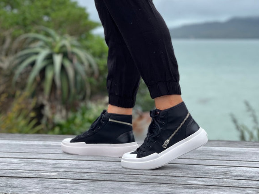 Sneakers Tango's Shoes | Carrano Claire Black