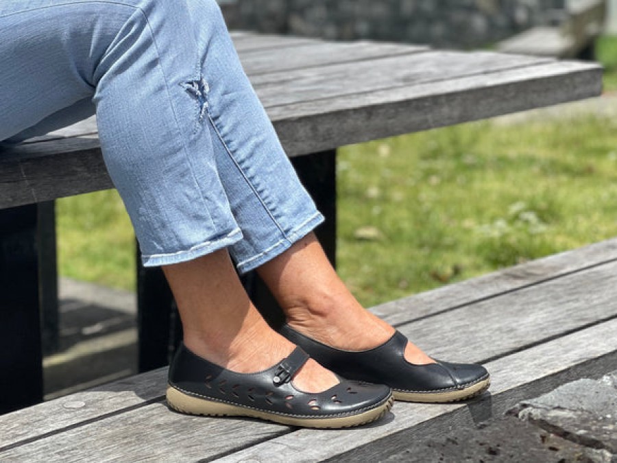 Orthotic Friendly Tango's Shoes | Andacco Eileen Available In 4 Colours